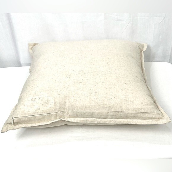 Farmhouse Bunny Rabbit Pillow Print & Embroidered Square 18" x 18" New - Picture 6 of 6